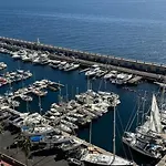 Un Lujoso Duplex En En Primera Linea De Playa Y Con Parking Propio * Radazul
