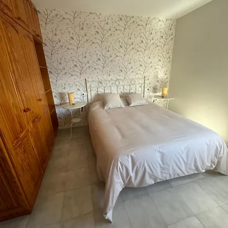 Апартаменты Un Lujoso Duplex En En Primera Linea De Playa Y Con Parking Propio Радазул