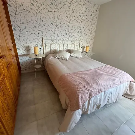 Un Lujoso Duplex En En Primera Linea De Playa Y Con Parking Propio * Radazul