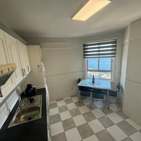 Apartment Un Lujoso Duplex En En Primera Linea De Playa Y Con Parking Propio Radazul