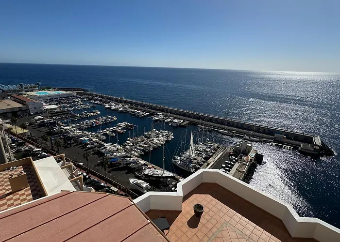 Un Lujoso Duplex En En Primera Linea De Playa Y Con Parking Propio *