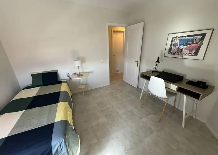 Un Lujoso Duplex En En Primera Linea De Playa Y Con Parking Propio * Radazul